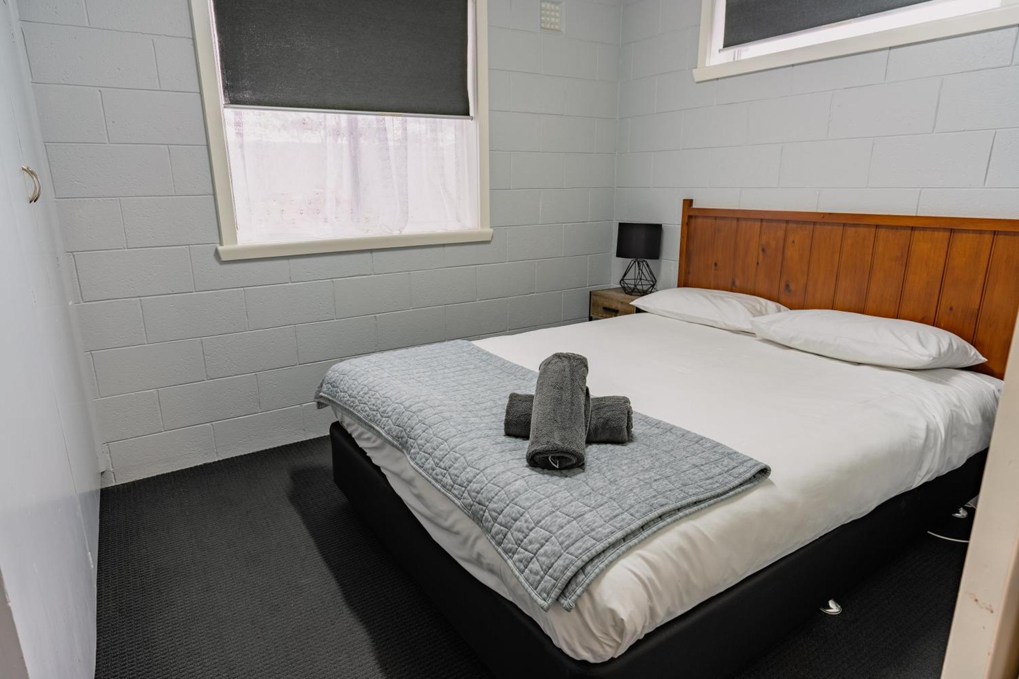 Big4 Tassie Getaway Park Ulverstone Buitenkant foto
